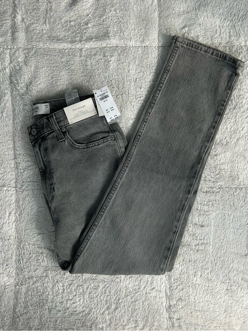 Hollister Men's Washed Dark Grey Slim Straight Jeans 30x32